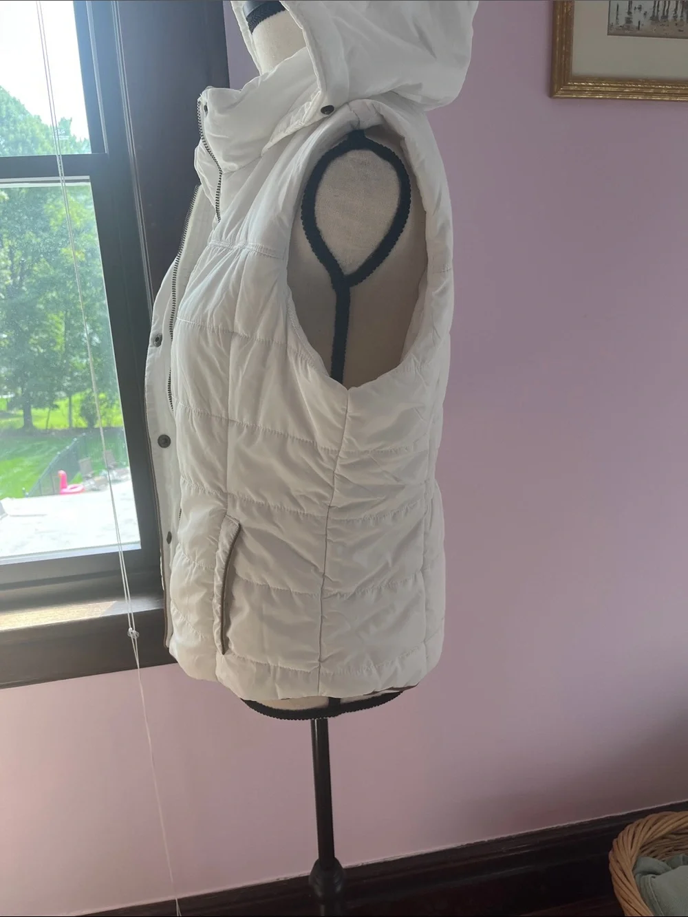 Girl’s Puffer Hooded Vest